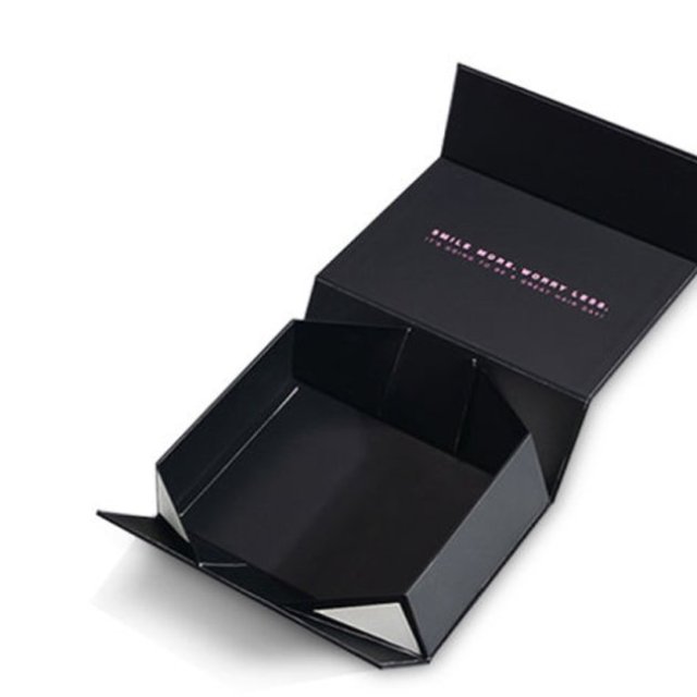 We Customize Boxes