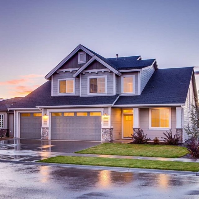 Veenkamp Roofing and Siding
